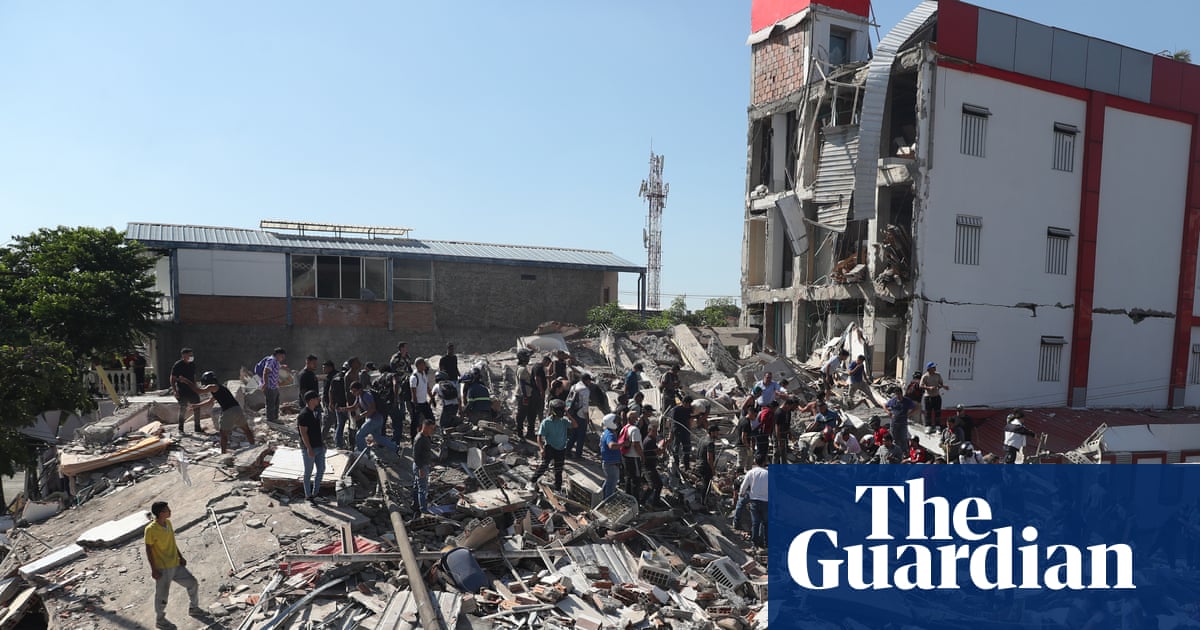 Scores dead after powerful earthquake strikes western Colombia